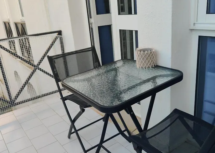 Cantinho Azul - Garden Apartment