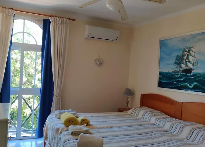 Cantinho Azul - Garden Apartment