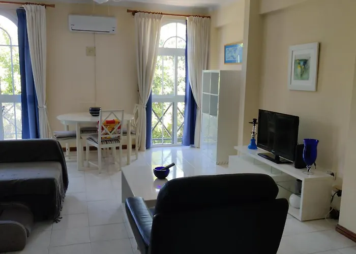 Apartment Cantinho Azul - Garden *